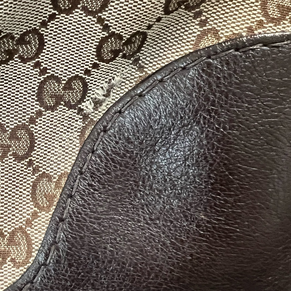 Pre-owned Gucci Charlotte GG Canvas Shoulder Bag - Picture 4 of 16